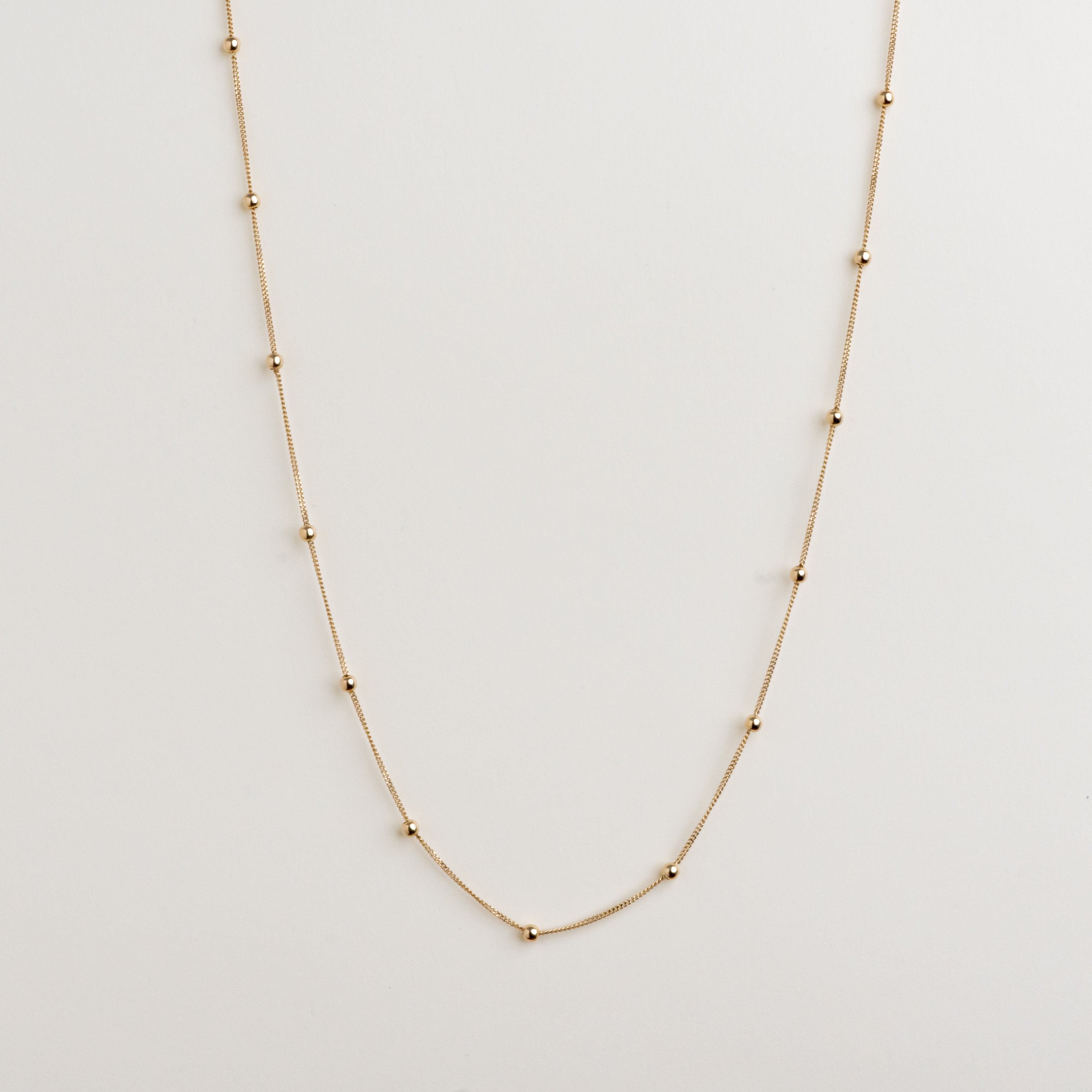 DELICATE NECKLACE