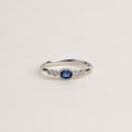 OVAL SAPPHIRE RING