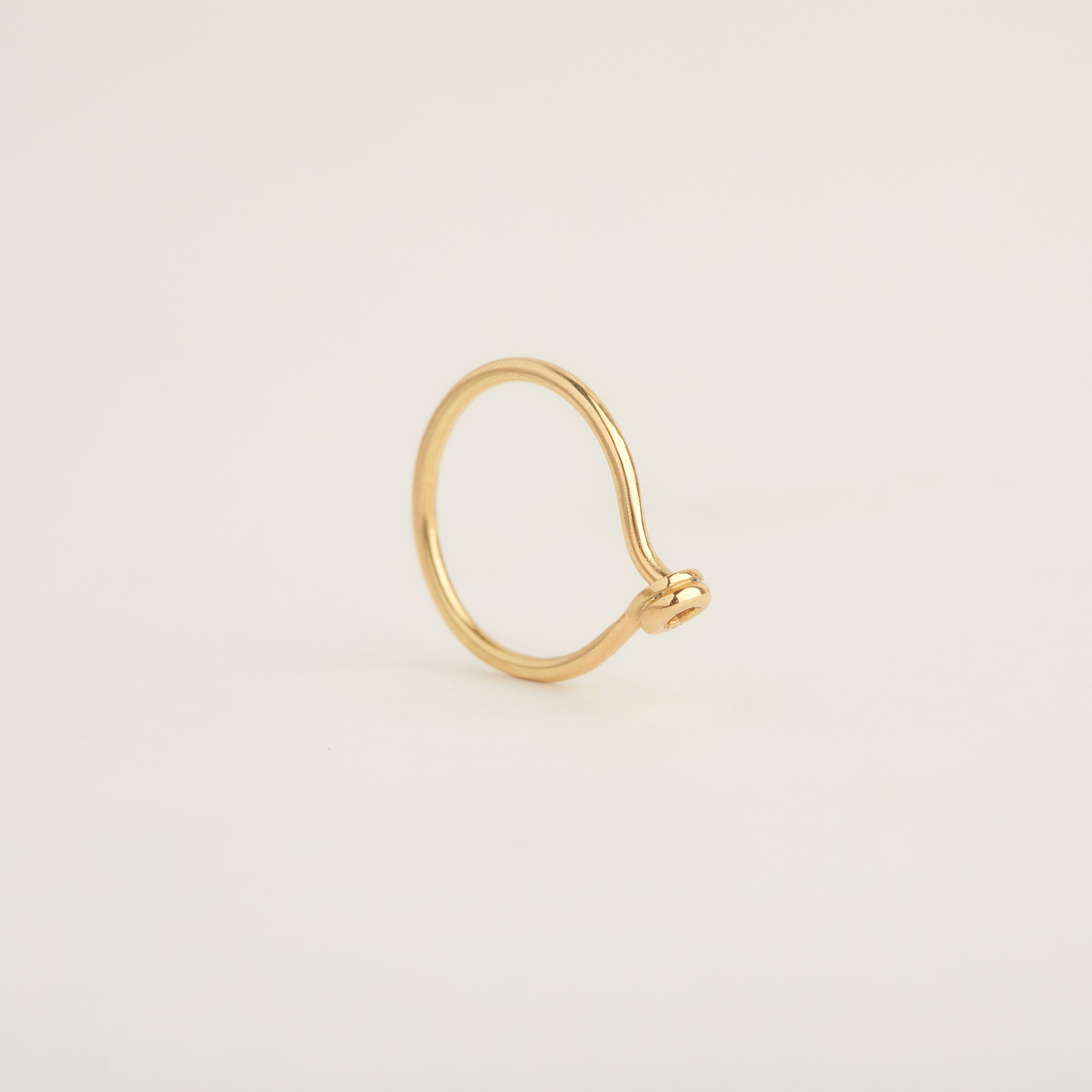 KNOT HOOP