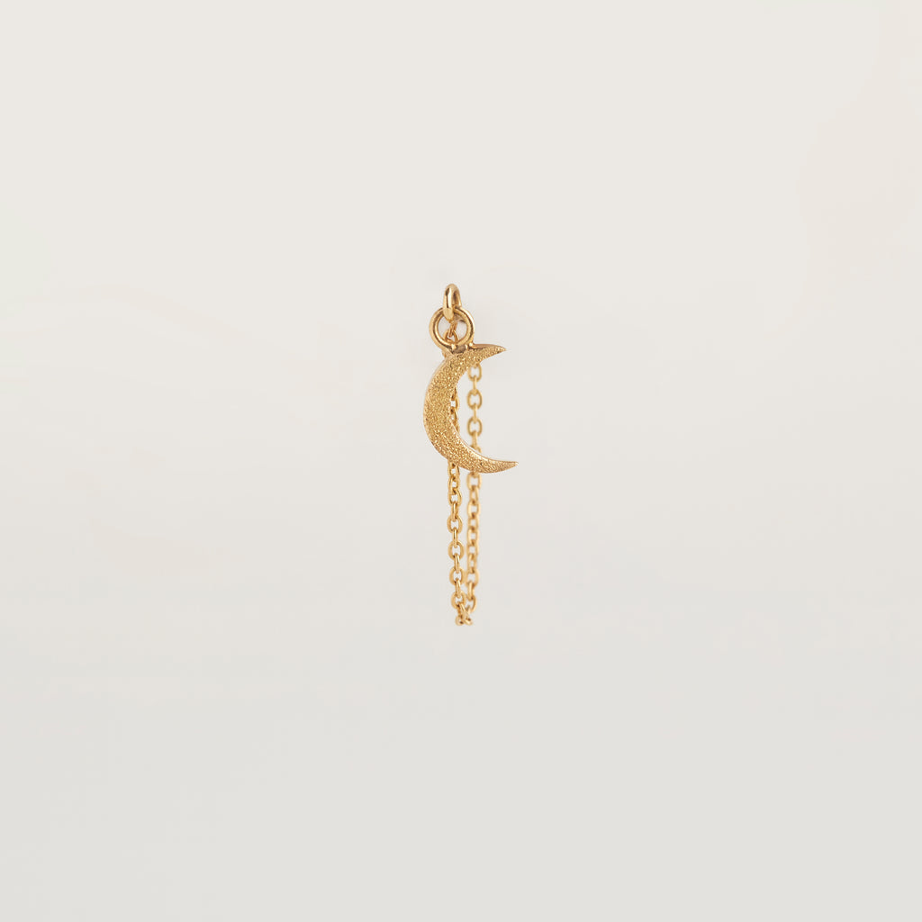 TINY MOON CHAIN EARRING