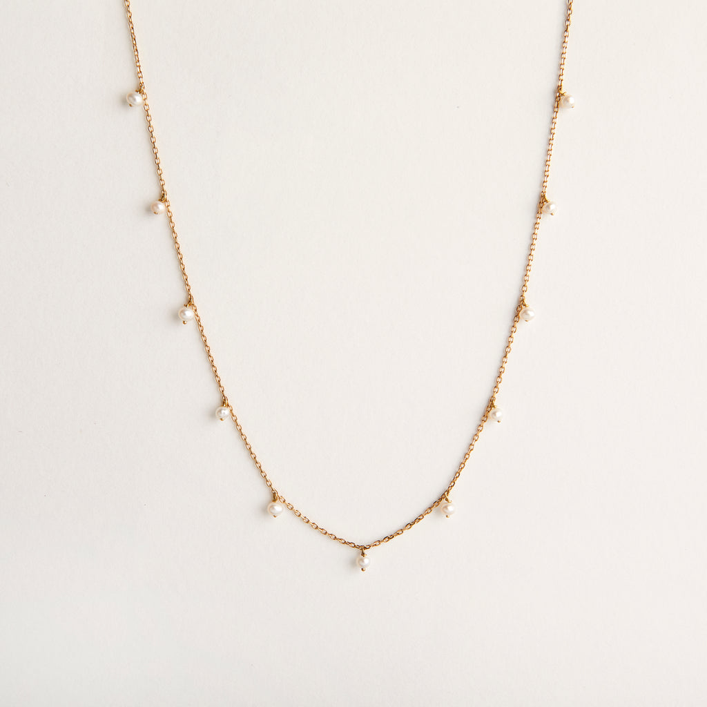 TINY SEA PEARLS NECKLACE